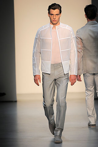 Calvin Klein Collection / - 2010